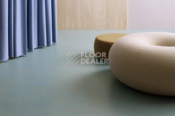 Линолеум Marmoleum Solid Concrete 3763 blue shimmer фото 2 | FLOORDEALER